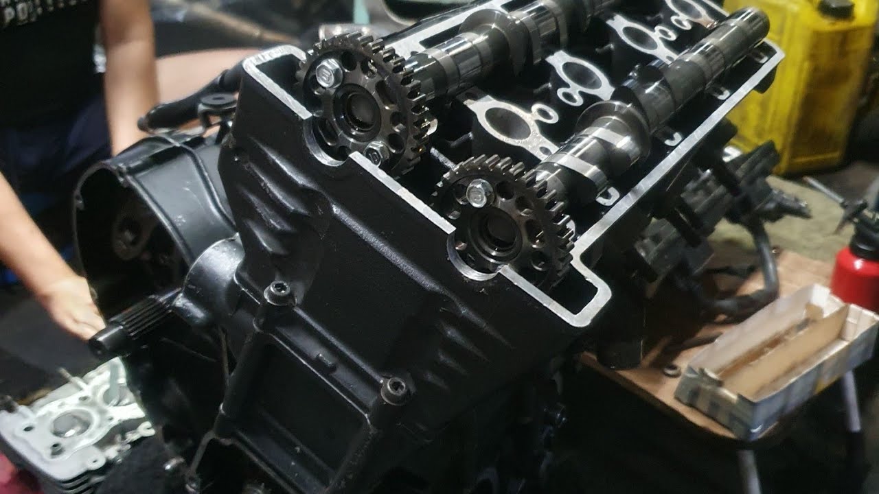 2008 YAMAHA R1 ENGINE REBUILD - YouTube