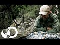 Sin energía, ni comida en las montañas | Ed Stafford al extremo | Discovery Latinoamérica