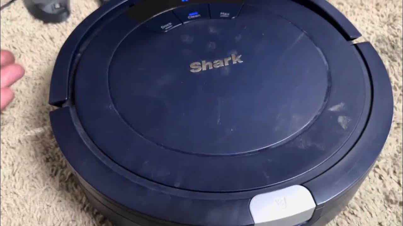 My Shark Robot isn't happy Fixing blinking red lights YouTube