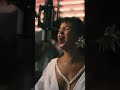 Que honor hacer parte de “500” una canción llena de orgullo, raíces y amor🩷 Gracias @carlosvives 🌈