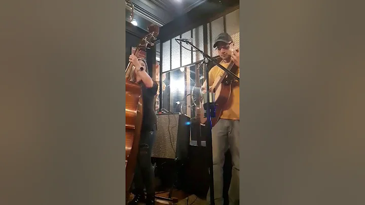Swinging Doors, Andy & Natalie Gregg @ Point Stree...