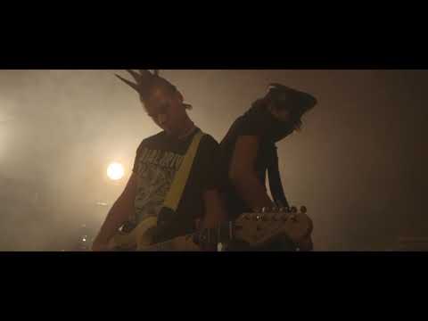 Better Off Dead - Izar Estelle (Official Music Video)