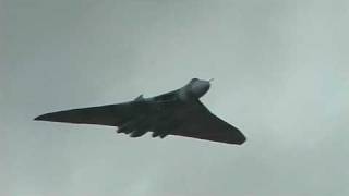 Avro Vulcan Bomber XH558 RAF Air Tattoo Riat 2009