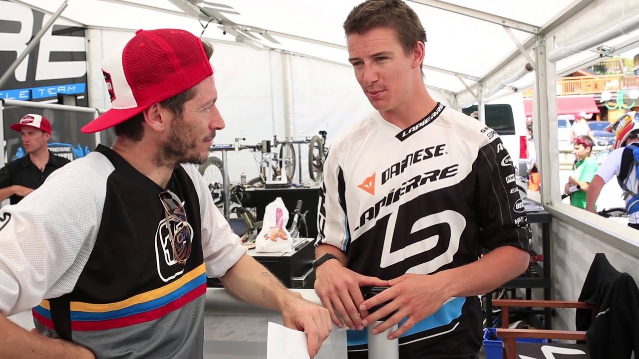 Deep into enduro | Sam Blenkinsop