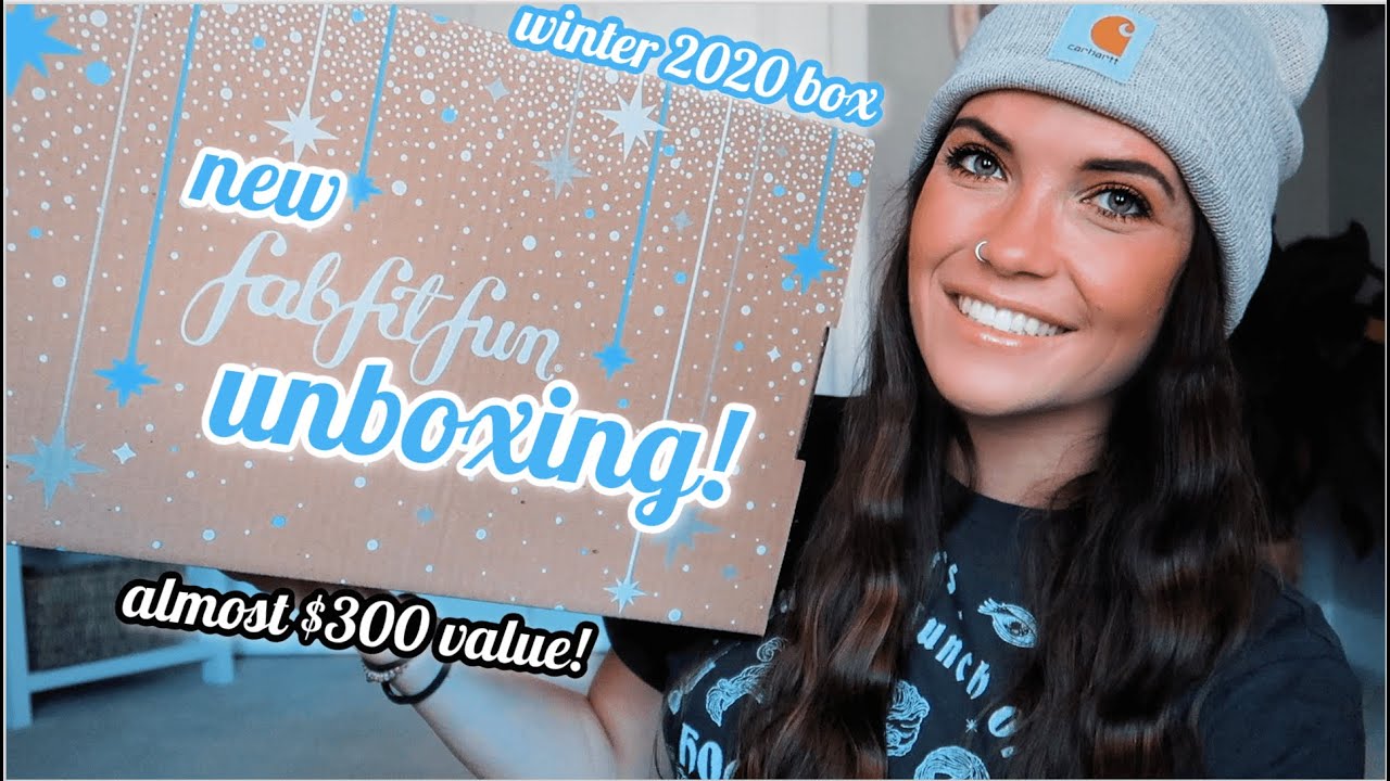 *NEW* FABFITFUN UNBOXING✨ WINTER 2020 BOX || Almost $300 Value!!