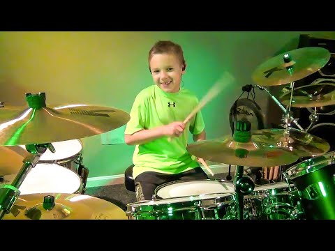 money-for-nothing-(7-year-old-drummer)