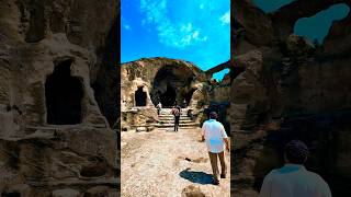 Грузия отвечает #грузия #пещера #пещерыискалы #каменныйвек #shorts #georgia #travel