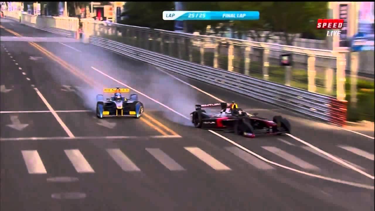 Formula E -  Debut-Race 2014 Horror-Crash - Heidfeld & Prost