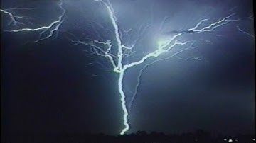 Lightning - Electric Skies [Full Documentary 1995]