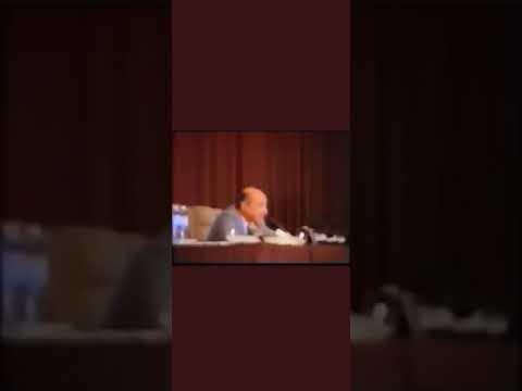 محمود السعدني و المخبر