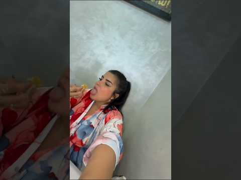 اختي جات من فرنسا تشهات الماكلة البلدية كلات احسن طاجين معلك
