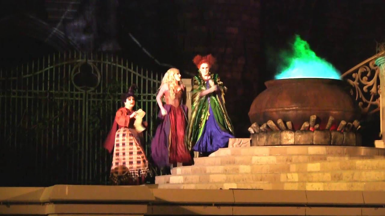 Hocus Pocus Villain Spelltacular 2015 part 2 - YouTube