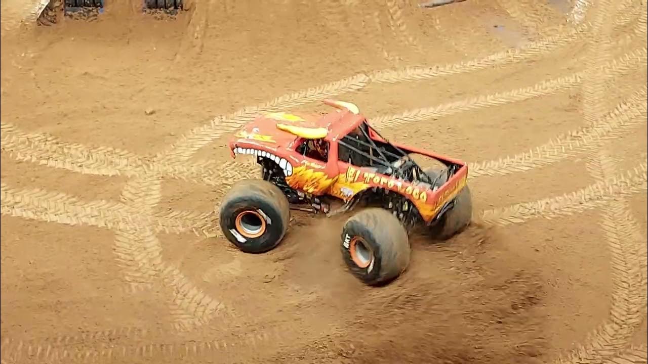 Monster Jam Austin 2023 BurnOut Competition YouTube