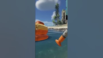 A Snake Almost Got Me!!! #gaming #viral #funny #fyp #strandeddeep