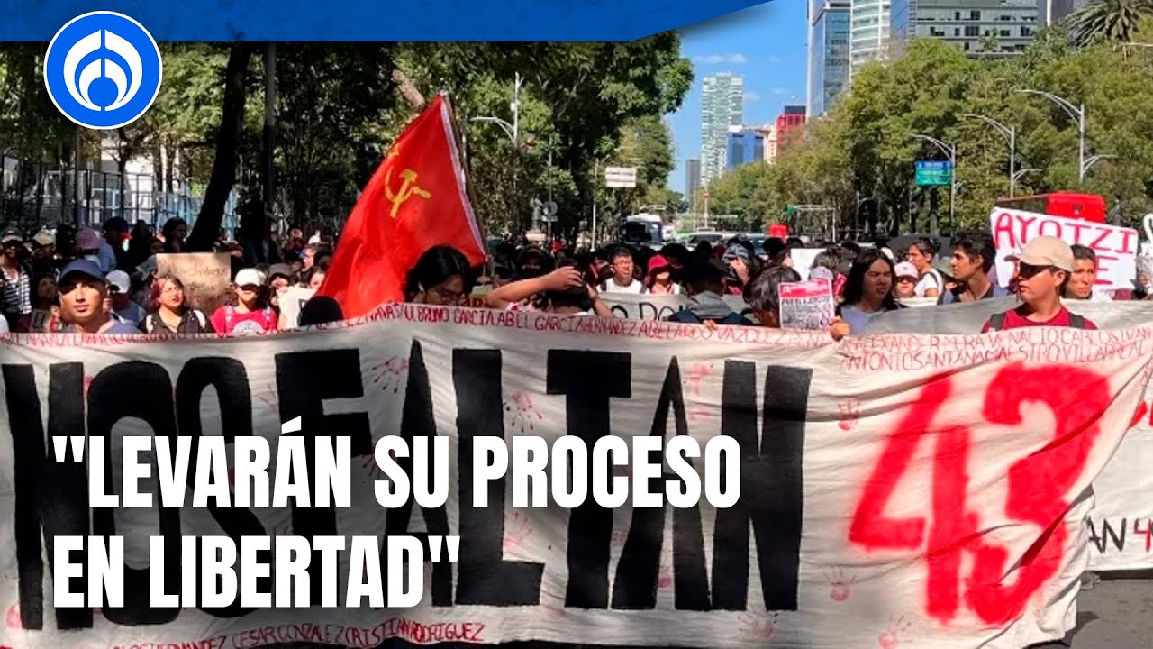 Liberan a 8 militares relacionados con el caso Ayotzinapa - YouTube