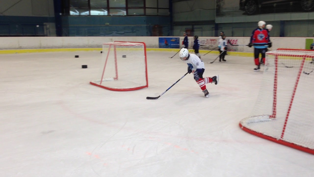 Korčuľovanie okolo brán