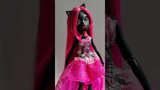 Спасение Кэтти Нуар • Жирные волосы у куклы 😱 Уайт-Спирит ✅  Восстановление куклы #monsterhigh #doll