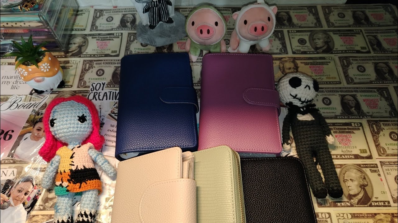 Ere está en vivo Bellas carpetas y los colores son hermosos! 😍💀🤎🫰🏻