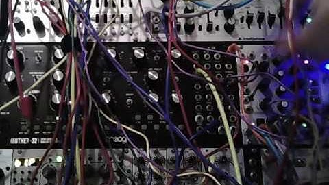 Owl Shaped Glass - Mutable Instruments : Braids Meta Mode