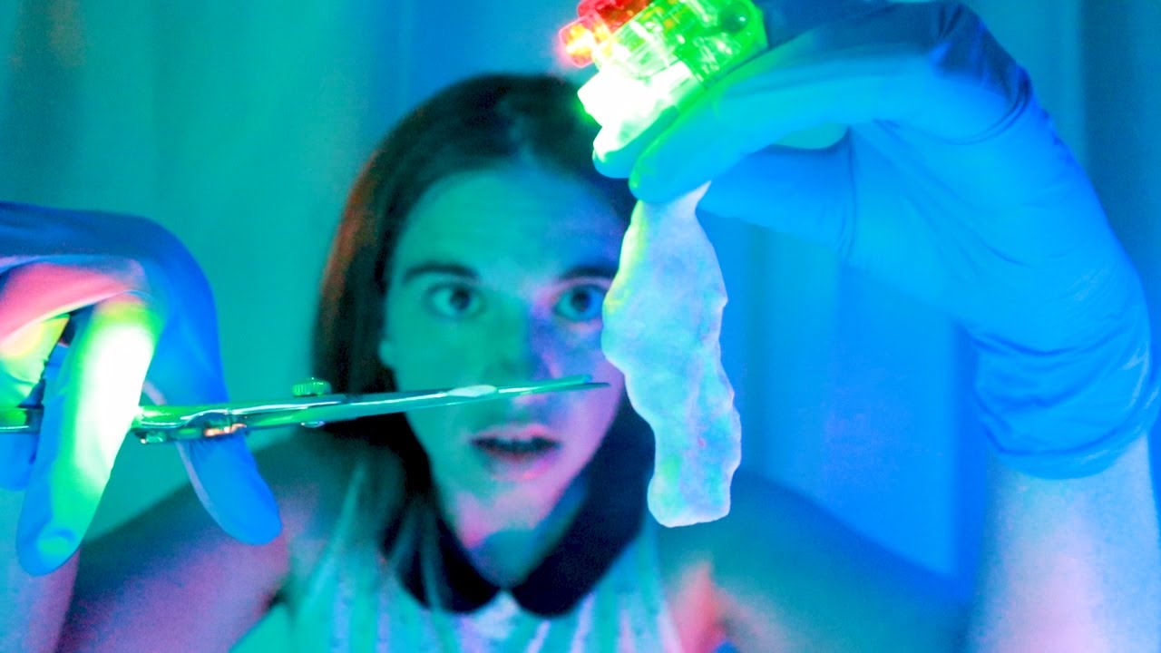 [ASMR] Roleplay Médecin Alien - test visuel et inaudible