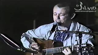 Video thumbnail of "Silvio Rodríguez - Llover sobre mojado"