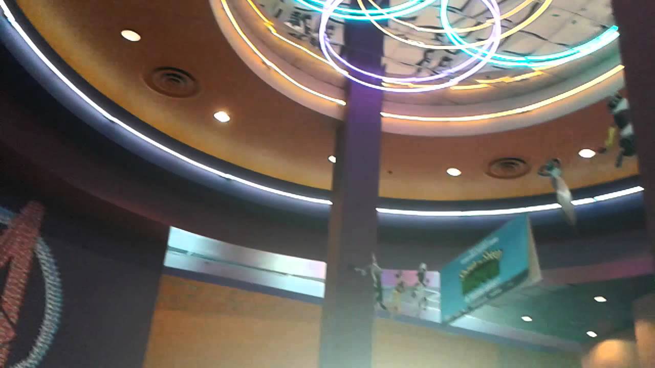 Regal Stadium 16 Theater, Nashville, Tennessee, USA - YouTube