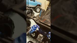 Going over shocks on my traxxas slash .  #traxxas   Traxxasracing
