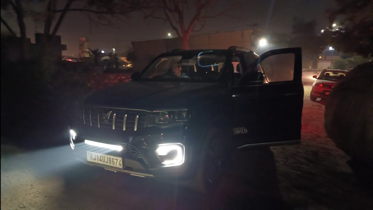extra lights in scorpio n z8 model. At best car decor in jaipur. extra lights in scorpio n top