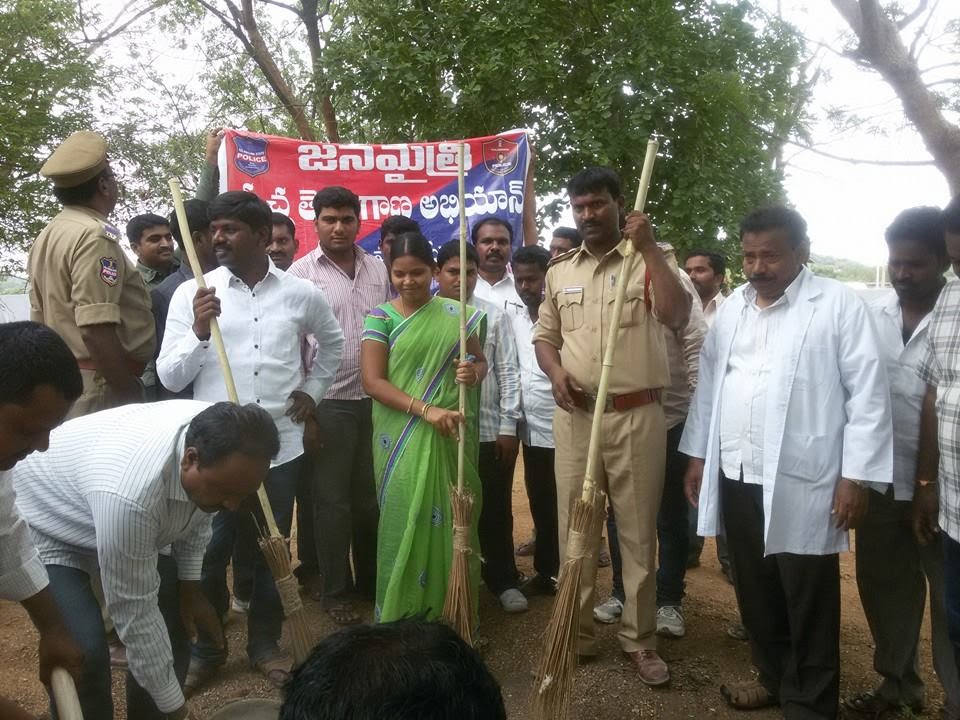 Swach Telangana Campaign At  Chityala Nalgoda - Hybiz.tv