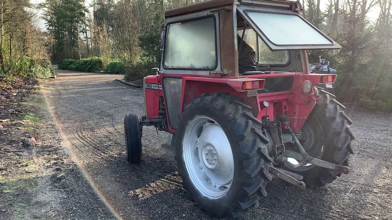 Massey Ferguson 550 Traktor 275.401 på Klaravik Danmark.dk