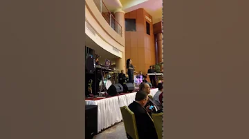 نوال غشام أم القد طويلة صالحة 