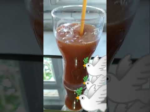 عصير الفواكه الطبيعي