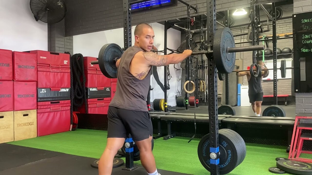 Training (v)Log 1 - Squats, Push Press and Pulls