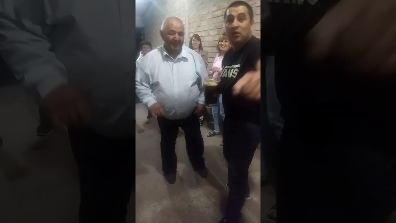 Ay Que Lindo Es Ser Soltero