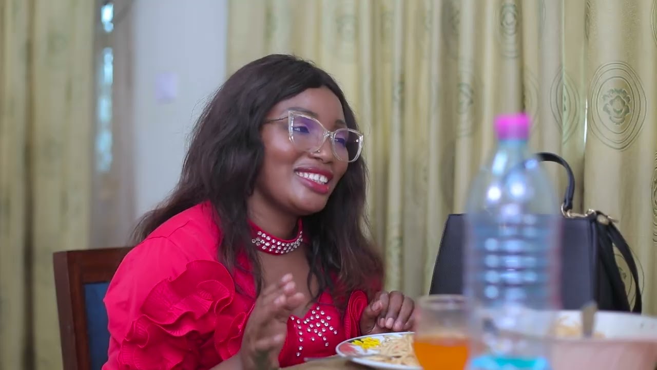 MA COPINE DOC : EP 5 ROSY EST ENCEINTE