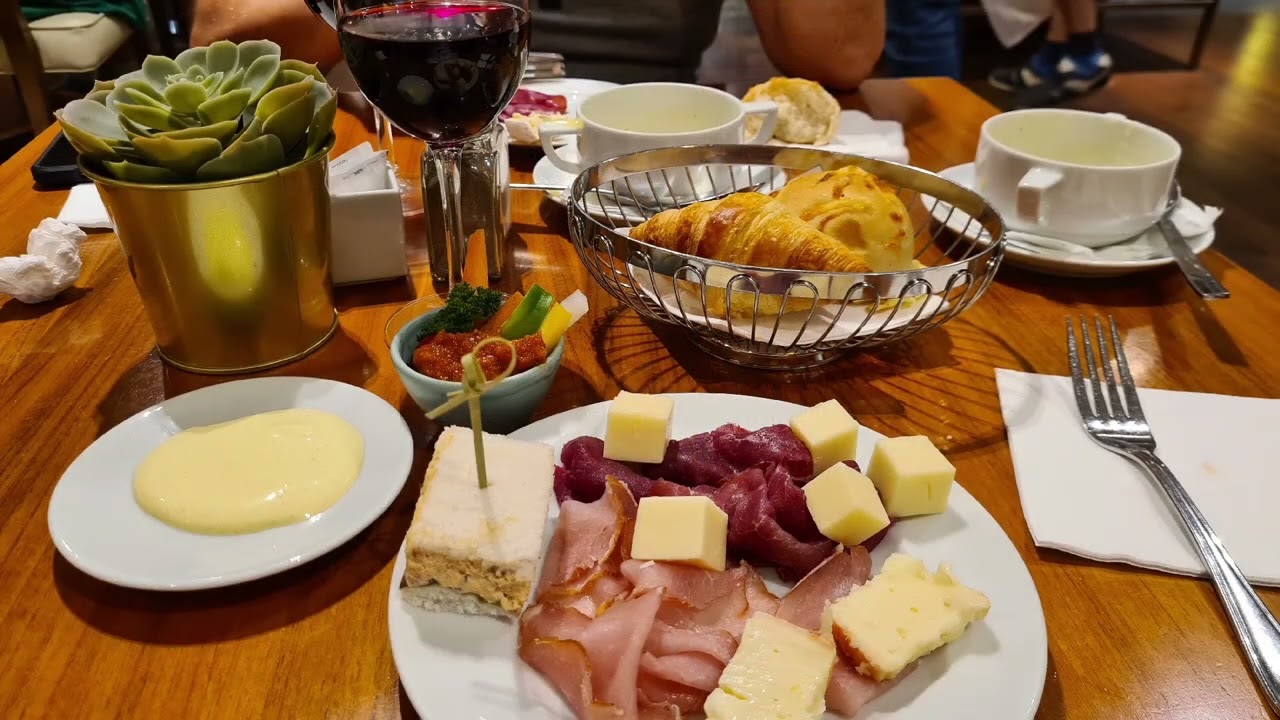 Hilton Dresden (King Corner Suite)