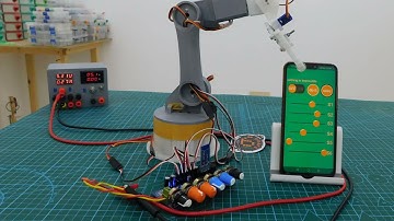 DIY Arduino Robot Arm Control this by Smartphone and potentiometer