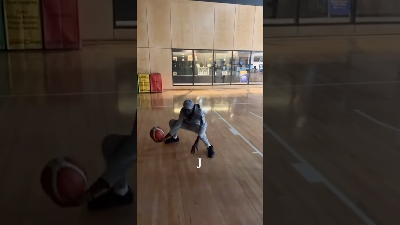 MICHAEL JEFFREY JORDAN J 🗣️ (via jwok_/TT)