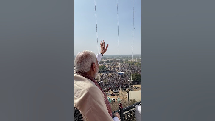 Electrifying! Sea of supporters in Bhilwara give PM Modi a rockstar-like welcome!