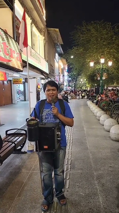 Pengamen tuna netra suaranya bagus banget #shorts #shortvideo #tranding #pengamen #malioboro #viral