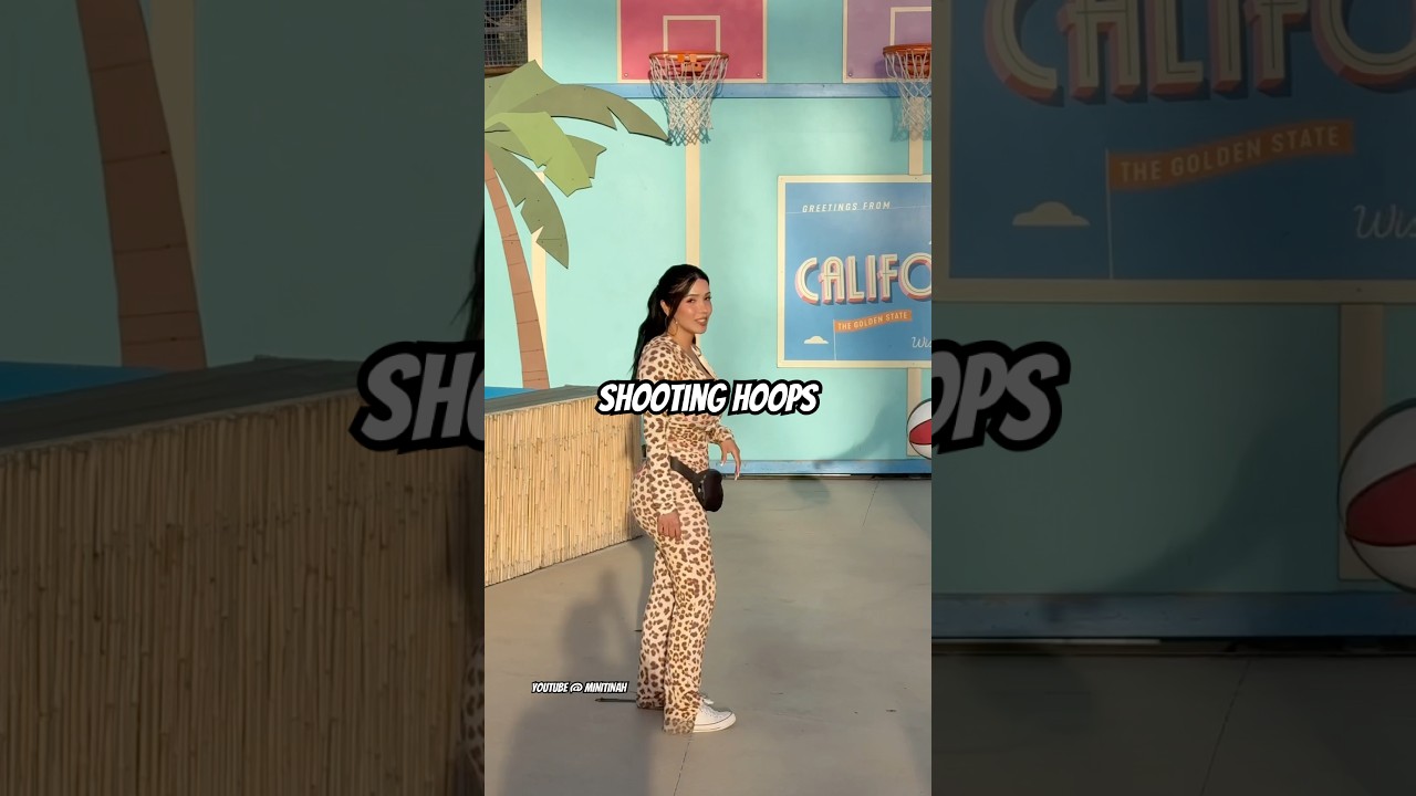 Shooting hoops at Knotts #viralshort #basketball #knottsberryfarm #travel #themepark