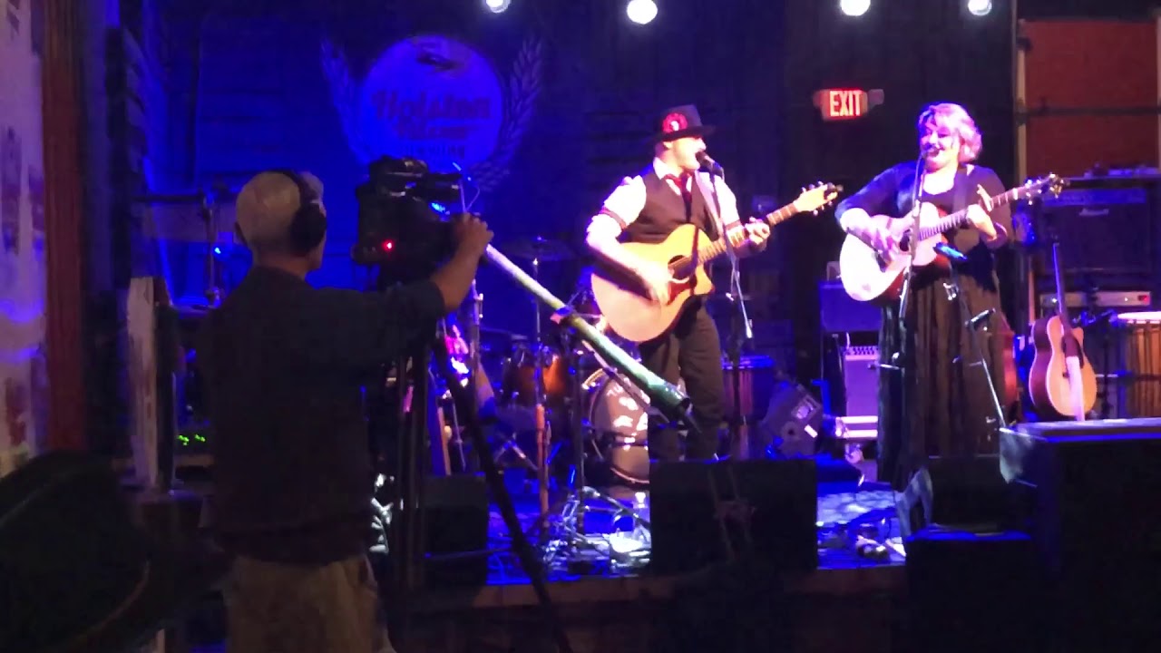 Holston River Brewing Company Oct 27 (Beautiful Disaster)