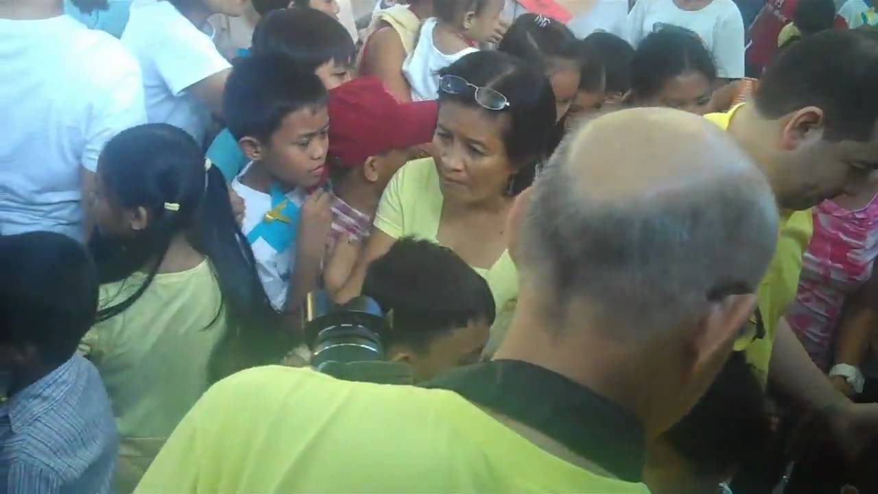 NAPM christmas with Payatas children 17