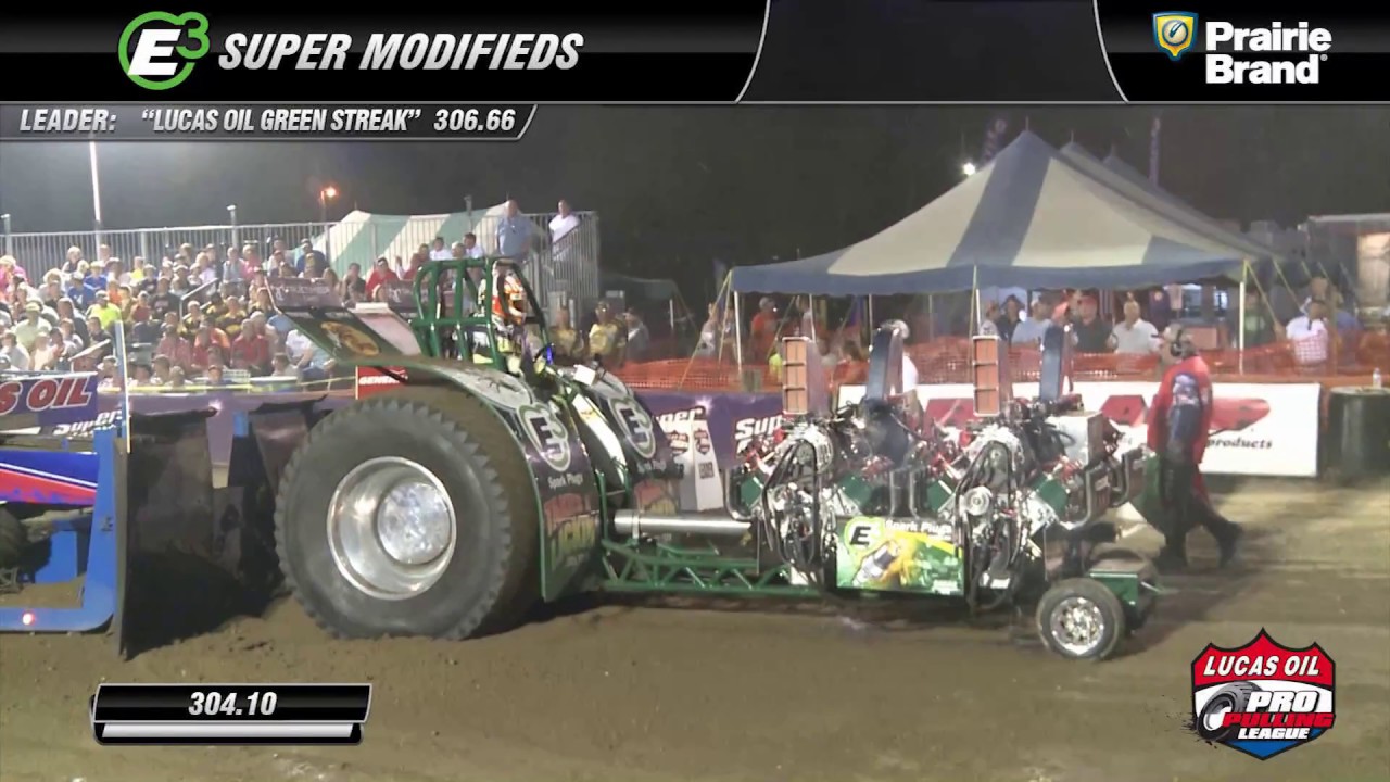 PPL 2016 E3 Super Modifieds pulling at the second night of the Ohio State Benefit Pull YouTube