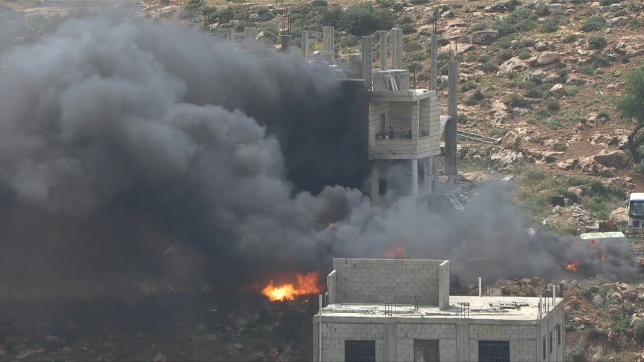 Smoke billows amid settler attacks on West Bank village | AFP