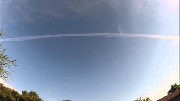 Clouds and Contrails - Time Lapse