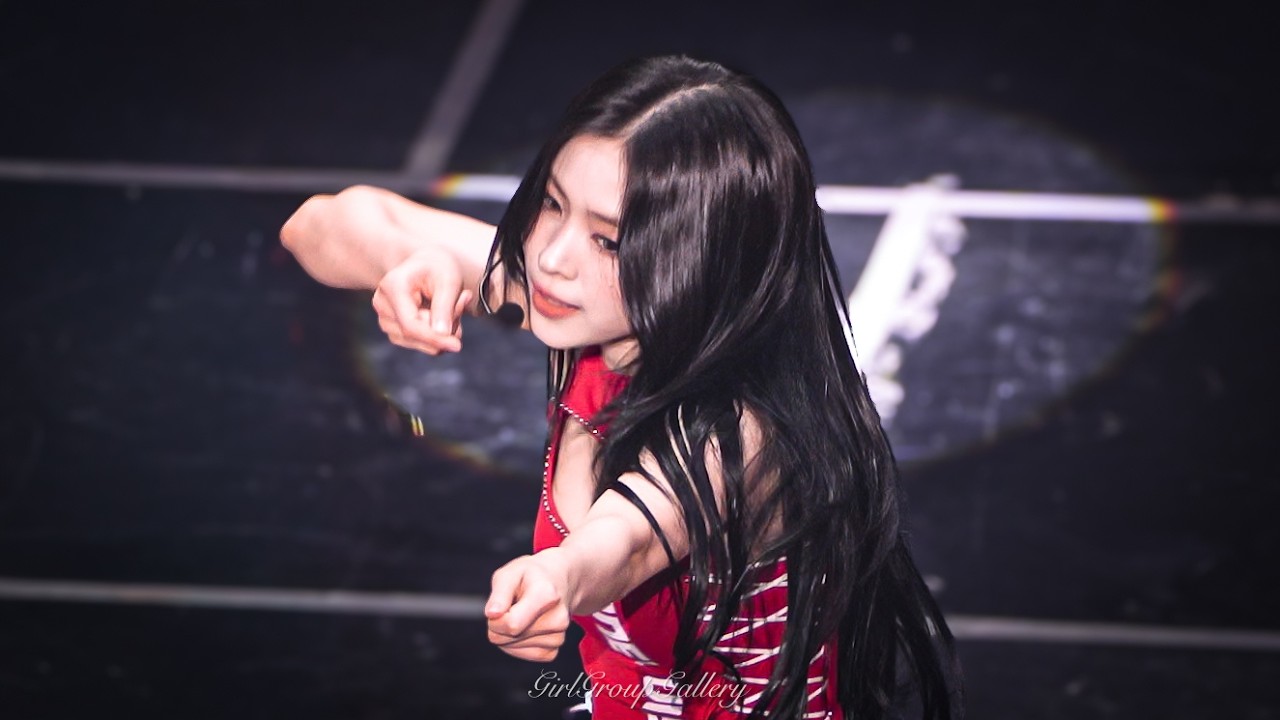 260214 ITZY 류진 Kiss & Tell 직캠 4K60p