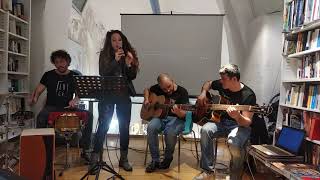 LUCE - Born To Be Wild (Steppenwolf Cover) (Acoustic Live @ Libreria UBIK Napoli 15/03/2019)