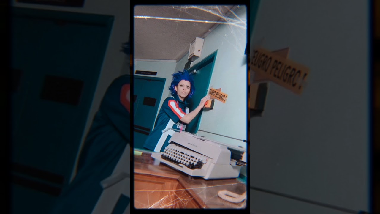 La clase B les espera en estreno está noche !!!🦇🦇