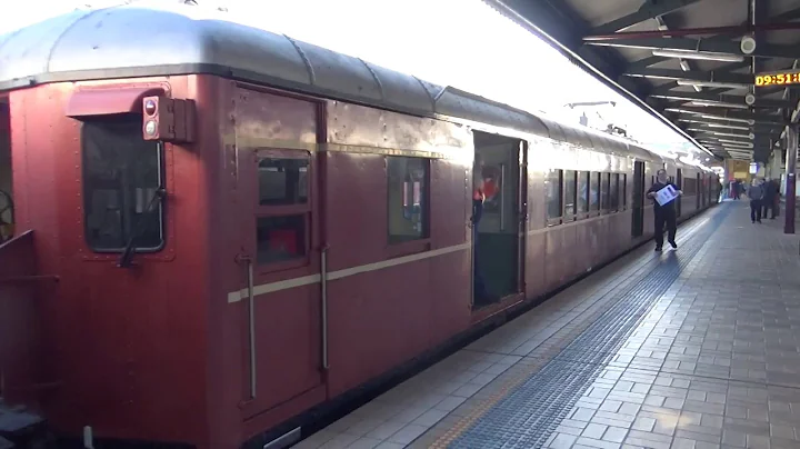 Vintage Electric Train C3218 inside